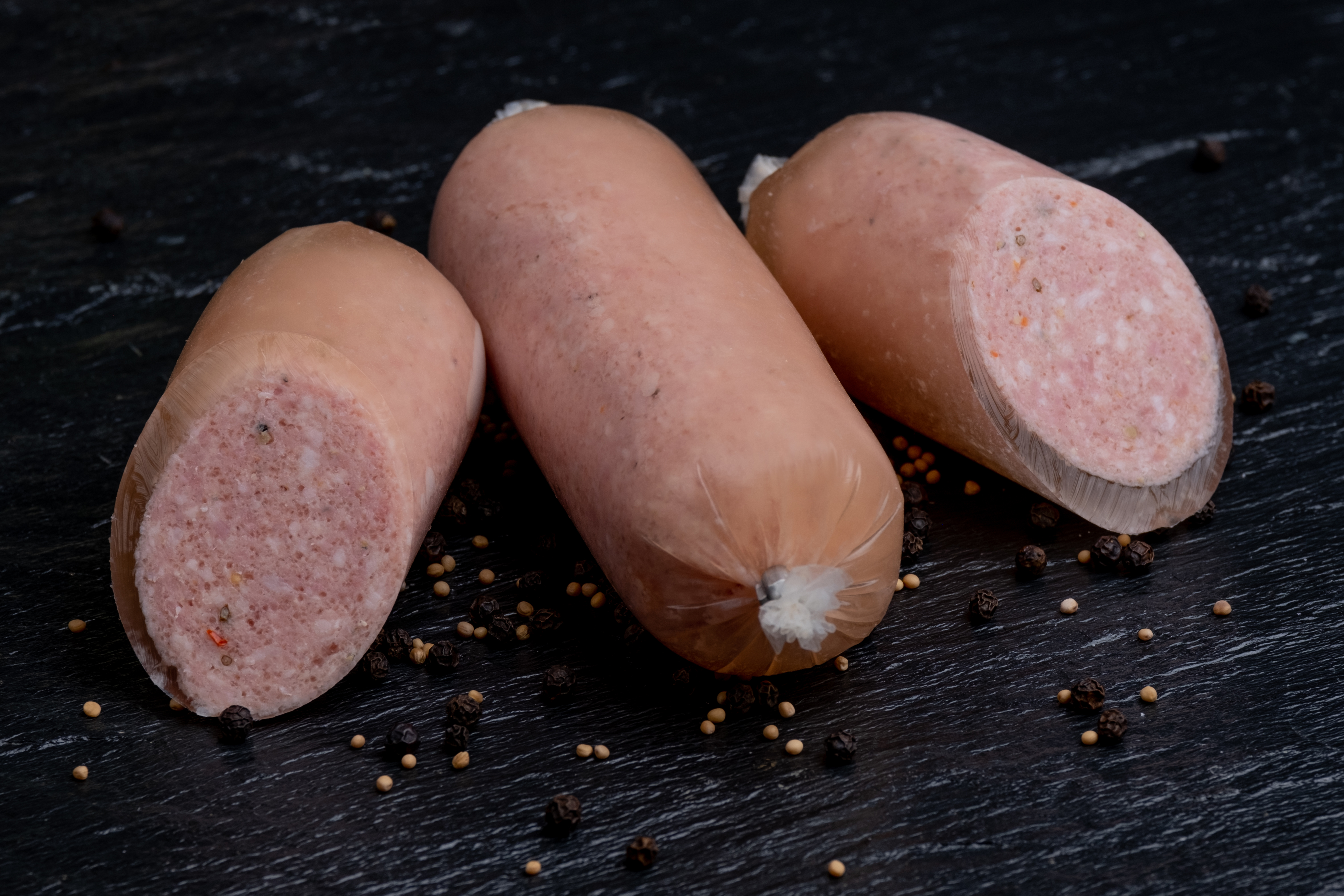 Gekochtes Mett im Geleemantel